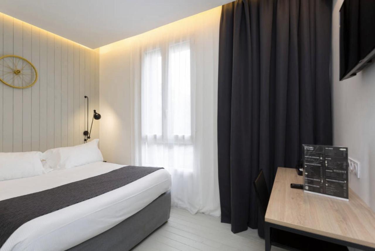 Atypik Hotel Clichy Exteriér fotografie